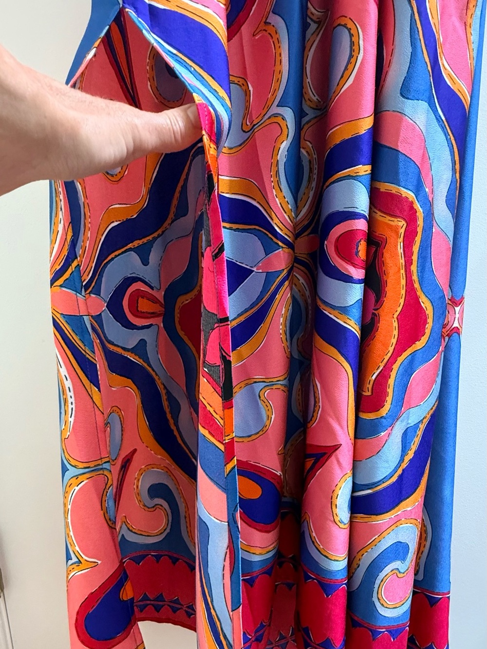 Sugarlips NWT Vibrant Retro Abstract Halter Maxi Dress - Size S - Picture 5 of 16